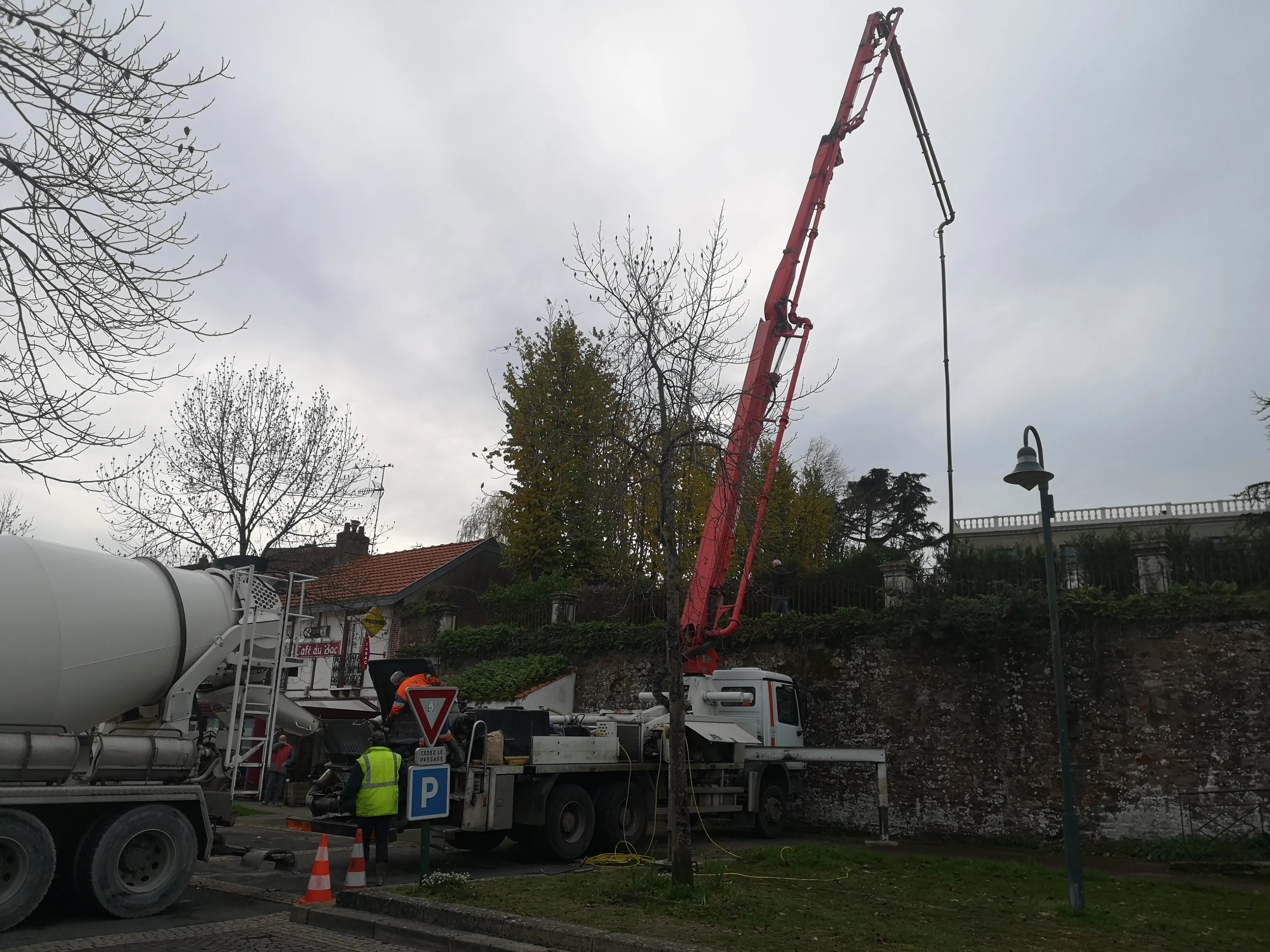 Coulage du béton pour dalle et terrasses