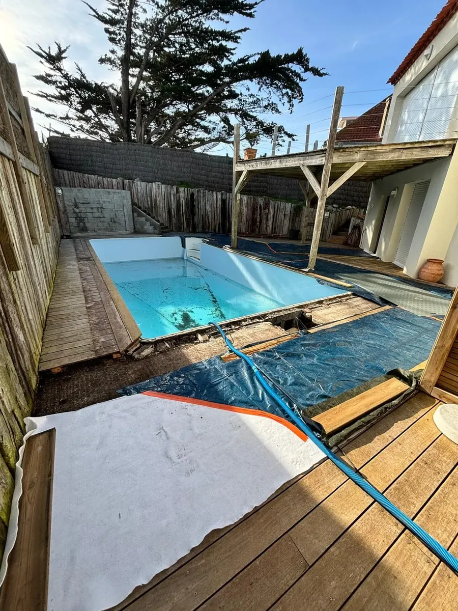 Piscine avant rénovation