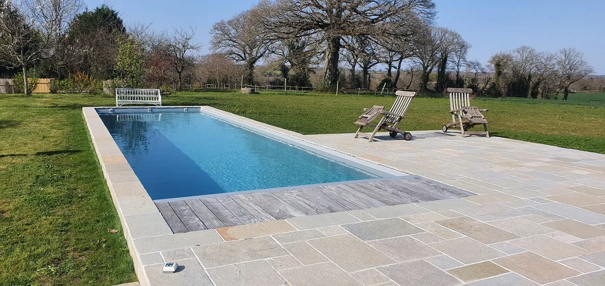 Piscine prête pour la baignade à Pornic